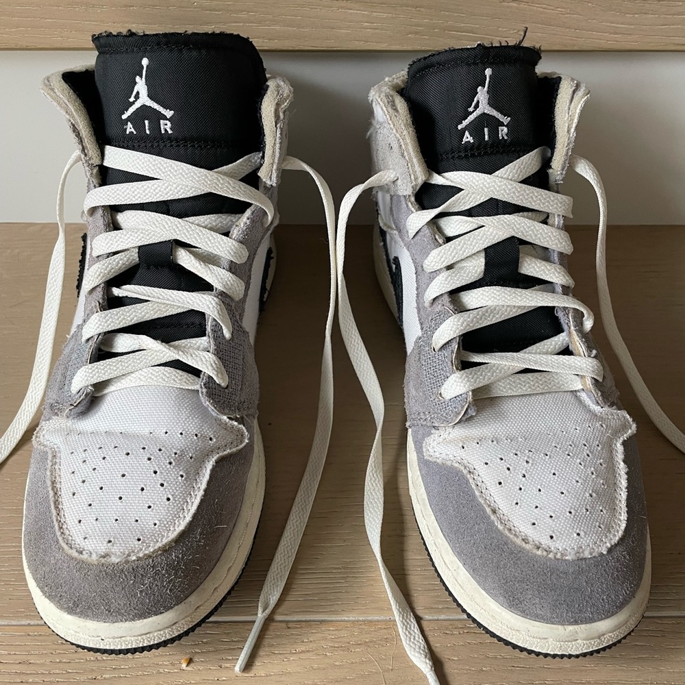Boys Air Jordan 1 Mid SE Craft (GS)